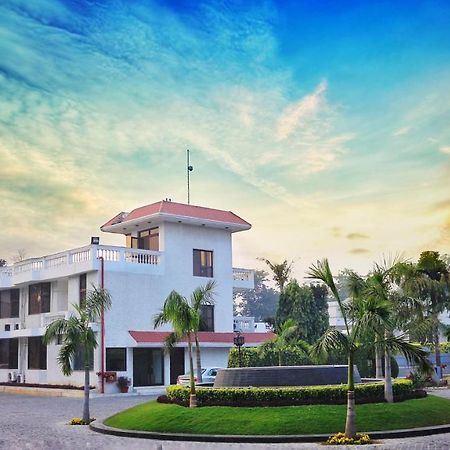 Satvik Resort New Delhi Eksteriør bilde