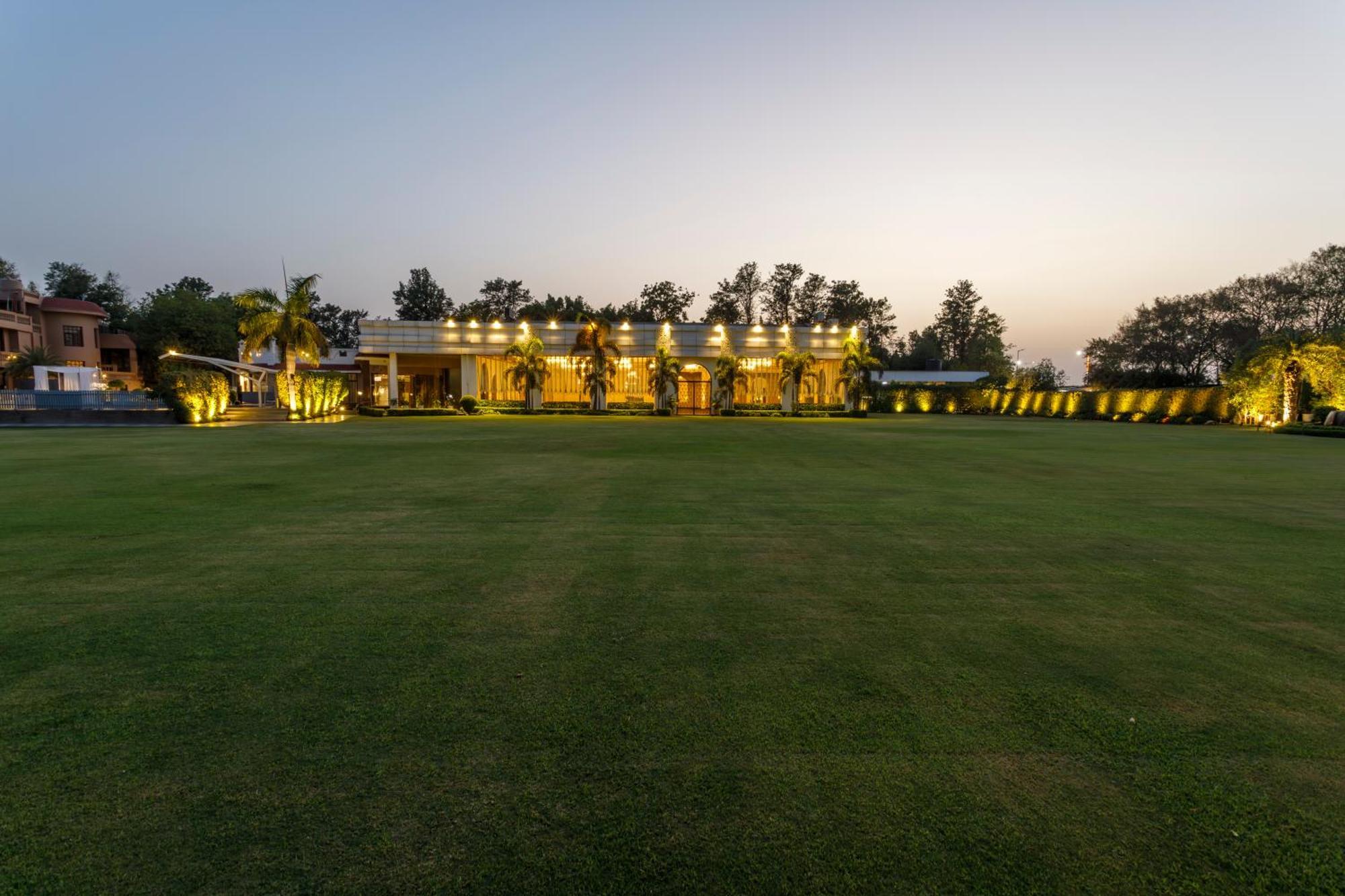 Satvik Resort New Delhi Eksteriør bilde